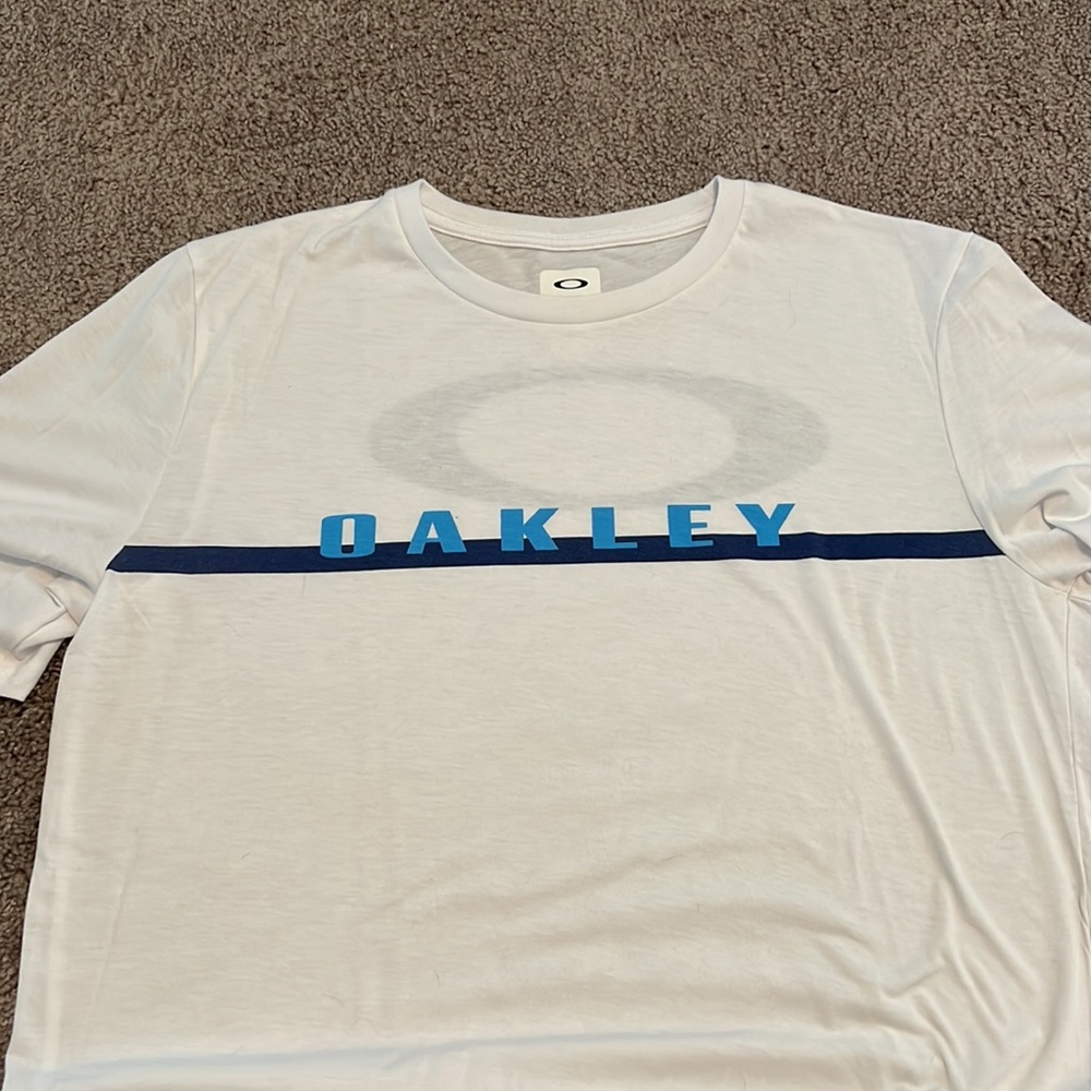 Mens Oakley T-shirt (L) - Picture 2 of 3
